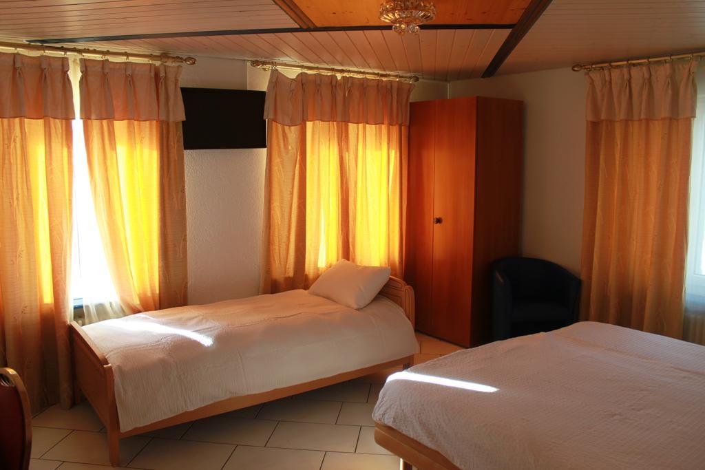 Hotel Langenthal Rum bild